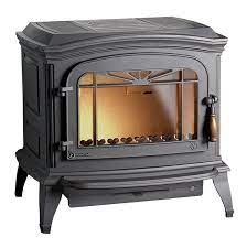 Купить Печь-камин Invicta Bradford красная эмаль в интерьере чугунная в Гомеле в Гомеле