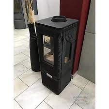 Купить Печь-камин Invicta Iwaki on base в интерьере чугунная в Гомеле в Гомеле