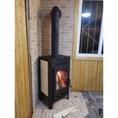 Недорогой камин со стеклом Бавария Оптима с плитой фото в интерьере в Гомеле