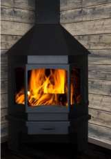 Печь-камин Бавария Мюнхен пристенно-угловой черный фото в интерьере в Гомеле