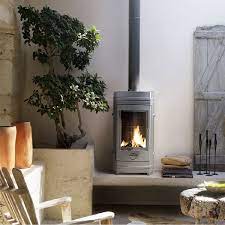 Печь-камин Invicta Cassine чугун в интерьере Амазонка бай фото в Гомеле