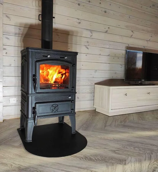 Печь-камин чугунный FireWay Dacha в интерьере с варочной поверхностью чёрный Амазонка бай фото в Гомеле